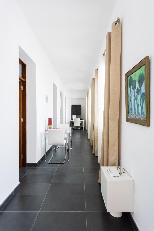 Apartment Home2book Spectacular Silos, Terrace